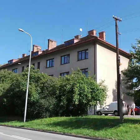 Slunny Byt S Krasnym Vyhledem *