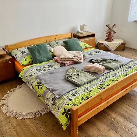Apartment Slunny Byt S Krasnym Vyhledem *